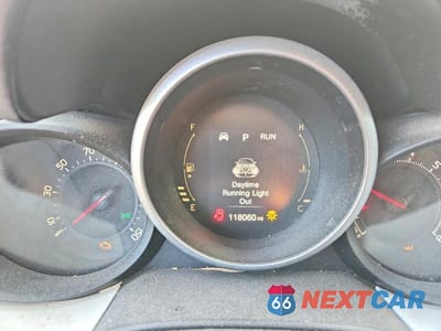 Zdjęcie 9 z 12 samochodu: 2016 FIAT 500X EASY VIN:ZFBCFXBT9GP419402 - miniatura