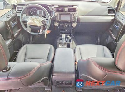 Zdjęcie 8 z 13 samochodu: 2015 TOYOTA 4RUNNER VIN:JTEBU5JR4F5232762 - miniatura