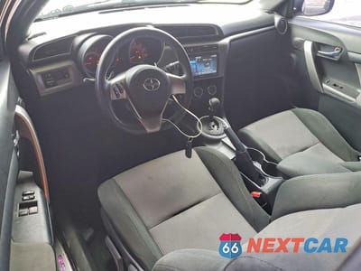 Zdjęcie 8 z 12 samochodu: 2016 SCION TC BASE VIN:JTKJF5C78GJ014539 - miniatura