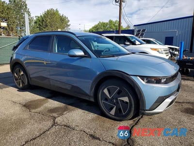 Czwarte zdjęcie samochodu z boku: 2025 HYUNDAI IONIQ 5 SEL VIN:7YAKNDDC8SY039390 - miniatura