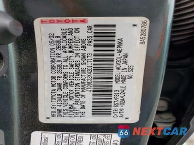 Zdjęcie 12 z 12 samochodu: 2002 TOYOTA CAMRY LE VIN:JTDBE32K420117173 - miniatura