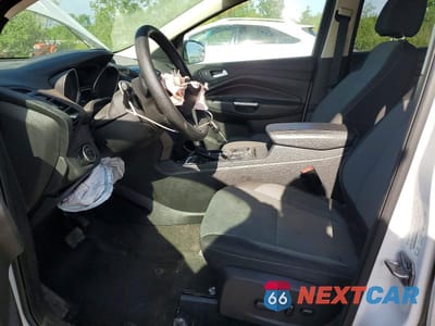 Zdjęcie 7 z 13 samochodu: 2017 FORD ESCAPE SE VIN:1FMCU9GD9HUA98508 - miniatura