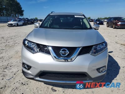 Piąte zdjęcie samochodu w środku: 2016 NISSAN ROGUE SL VIN:5N1AT2MT0GC734489 - miniatura