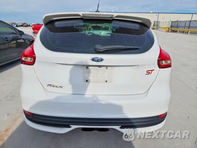 Zdjęcie 6 z 13 samochodu: 2017 FORD FOCUS ST VIN:1FADP3L99HL292661 - miniatura