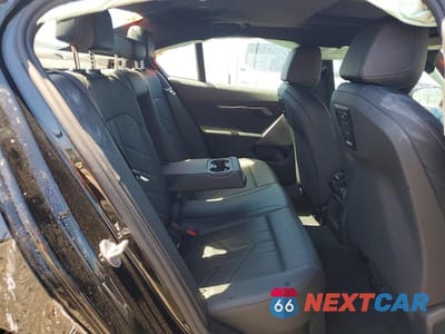 Zdjęcie 10 z 12 samochodu: 2025 BMW 530 I VIN:WBA43FJ06SCU04882 - miniatura