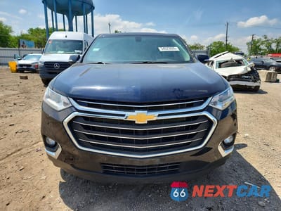 Piąte zdjęcie samochodu w środku: 2020 CHEVROLET TRAVERSE LT VIN:1GNERGKW3LJ112836 - miniatura