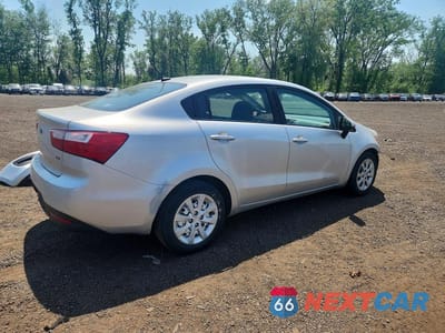 Trzecie zdjęcie samochodu z tyłu: 2014 KIA RIO LX VIN:KNADM4A34E6418441 - miniatura