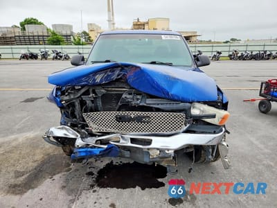 Piąte zdjęcie samochodu w środku: 2003 GMC NEW SIERRA C1500 VIN:2GTEC19TX31239757 - miniatura