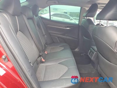 Zdjęcie 10 z 12 samochodu: 2018 TOYOTA CAMRY SE VIN:4T1B11HK9JU559828 - miniatura