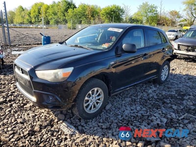 2011 MITSUBISHI OUTLANDER SPORT ES JA4AP3AU8BZ007709 - główne zdjęcie licytacji z USA - miniatura