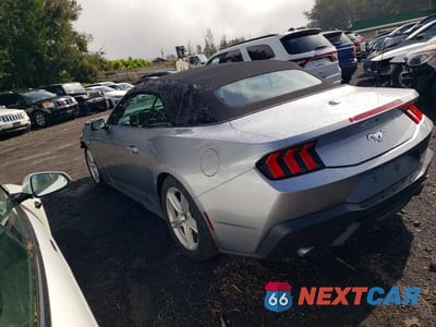 Drugie zdjęcie samochodu z przodu: 2026 FORD MUSTANG VIN:1FAGP8UH8T5106072 - miniatura