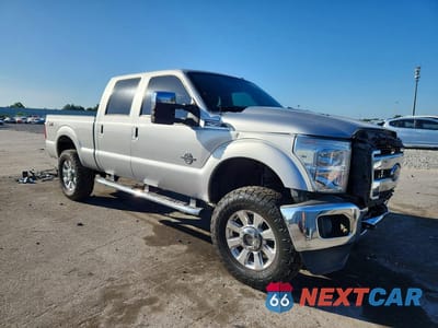 Czwarte zdjęcie samochodu z boku: 2016 FORD F250 SUPER DUTY VIN:1FT7W2BT1GEA95522 - miniatura