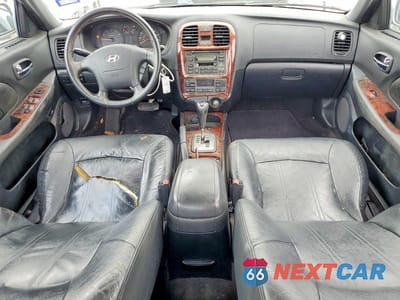 Zdjęcie 8 z 14 samochodu: 2005 HYUNDAI SONATA GLS VIN:KMHWF35HX5A154642 - miniatura