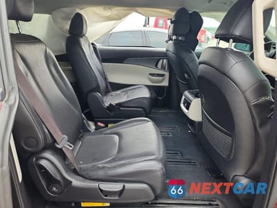 Zdjęcie 11 z 13 samochodu: 2024 KIA CARNIVAL LX VIN:KNDNB4H34R6389418 - miniatura