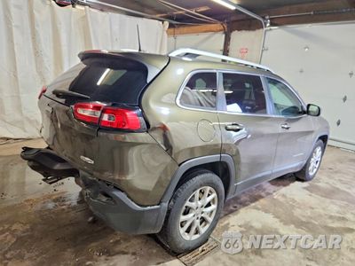 Trzecie zdjęcie samochodu z tyłu: 2016 JEEP CHEROKEE LATITUDE VIN:1C4PJMCBXGW112571 - miniatura
