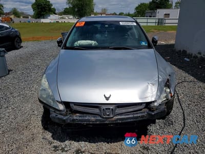 Piąte zdjęcie samochodu w środku: 2005 HONDA ACCORD EX VIN:1HGCM66555A076906 - miniatura