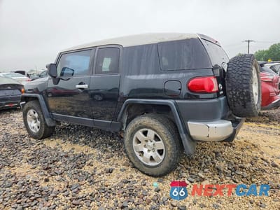 Drugie zdjęcie samochodu z przodu: 2007 TOYOTA FJ CRUISER BASE VIN:JTEBU11F870050527 - miniatura