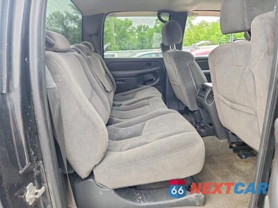 Zdjęcie 10 z 12 samochodu: 2007 CHEVROLET SILVERADO K2500 HEAVY DUTY VIN:1GCHK23DX7F133346 - miniatura