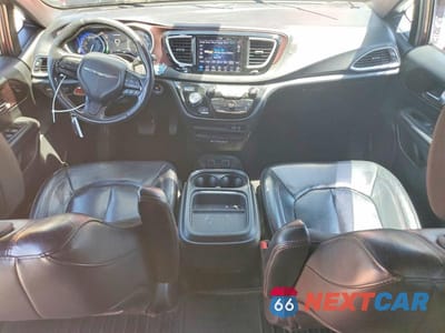 Zdjęcie 8 z 13 samochodu: 2020 CHRYSLER PACIFICA TOURING L VIN:2C4RC1BG1LR110208 - miniatura