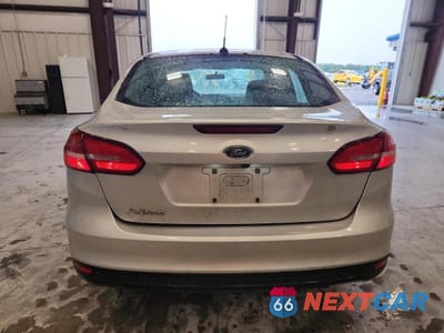 Zdjęcie 6 z 12 samochodu: 2017 FORD FOCUS S VIN:1FADP3E20HL220991 - miniatura