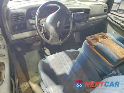 Zdjęcie 8 z 12 samochodu: 2002 FORD F250 SUPER DUTY VIN:1FTNX20F72ED47008 - miniatura