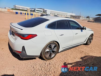 Trzecie zdjęcie samochodu z tyłu: 2025 BMW I4 EDRIVE 40 VIN:WBY23HD05SFU10865 - miniatura
