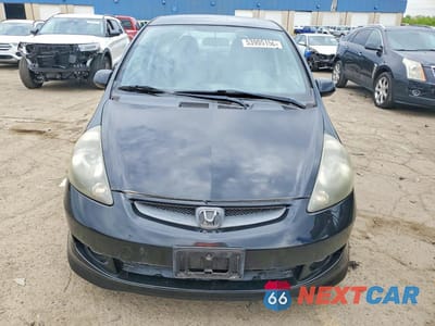 Piąte zdjęcie samochodu w środku: 2007 HONDA FIT S VIN:JHMGD38687S016487 - miniatura