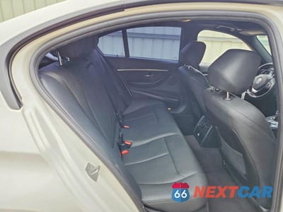 Zdjęcie 10 z 12 samochodu: 2018 BMW 330 I VIN:WBA8B9G56JNU98628 - miniatura