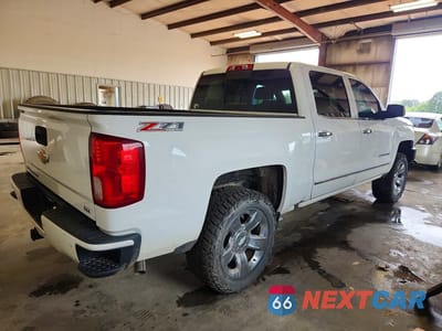 Trzecie zdjęcie samochodu z tyłu: 2017 CHEVROLET SILVERADO K1500 LTZ VIN:3GCUKSEC6HG508376 - miniatura