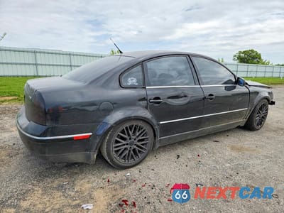 Trzecie zdjęcie samochodu z tyłu: 2005 VOLKSWAGEN PASSAT GLS TDI VIN:WVWAE63B45E090026 - miniatura