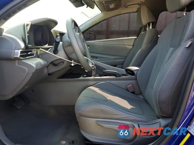 Zdjęcie 7 z 13 samochodu: 2021 HYUNDAI ELANTRA SEL VIN:KMHLM4AG6MU199568 - miniatura