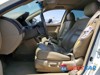 Zdjęcie 7 z 12 samochodu: 2007 HONDA ACCORD 4D LX VIN:1HGCM66597A007624 - miniatura