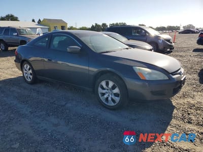 Czwarte zdjęcie samochodu z boku: 2005 HONDA ACCORD LX VIN:1HGCM72345A001379 - miniatura