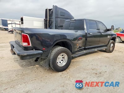Trzecie zdjęcie samochodu z tyłu: 2018 RAM 3500 LONGHORN VIN:3C63RRKL4JG132312 - miniatura