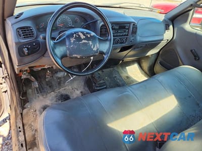 Zdjęcie 8 z 13 samochodu: 2001 FORD F150 VIN:1FTZF18271KF02379 - miniatura