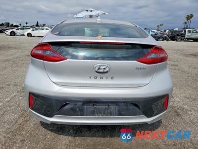 Zdjęcie 6 z 12 samochodu: 2017 HYUNDAI IONIQ SEL VIN:KMHC75LC0HU049503 - miniatura