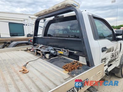 Zdjęcie 10 z 12 samochodu: 2019 FORD F550 SUPER DUTY VIN:1FDUF5HT4KDA08010 - miniatura
