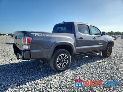 Trzecie zdjęcie samochodu z tyłu: 2021 TOYOTA TACOMA TRD SPORT VIN:5TFAZ5CN0MX112258 - miniatura