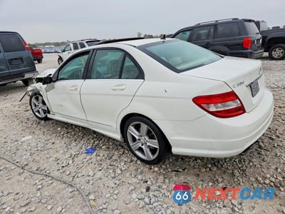 Drugie zdjęcie samochodu z przodu: 2011 MERCEDES-BENZ C 300 4MATIC VIN:WDDGF8BBXBA512409 - miniatura