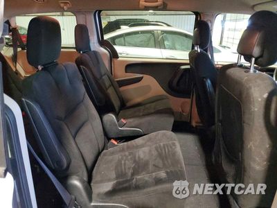 Zdjęcie 11 z 13 samochodu: 2016 DODGE GRAND CARAVAN SE VIN:2C4RDGBG9GR370359 - miniatura