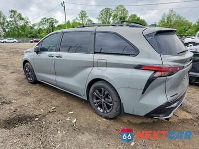 Drugie zdjęcie samochodu z przodu: 2025 TOYOTA SIENNA XSE VIN:5TDDSKFC0SS171081 - miniatura