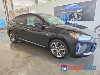 Czwarte zdjęcie samochodu z boku: 2018 HYUNDAI IONIQ LIMITED VIN:KMHC85LC1JU071657 - miniatura