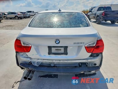 Zdjęcie 6 z 13 samochodu: 2008 BMW 328 I VIN:WBAVA335X8P142285 - miniatura