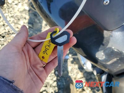 Zdjęcie 8 z 9 samochodu: 2009 KAWASAKI VN900 C VIN:JKAVN2C159A025517 - miniatura