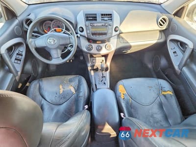Zdjęcie 8 z 13 samochodu: 2007 TOYOTA RAV4 SPORT VIN:JTMZK32V075012660 - miniatura