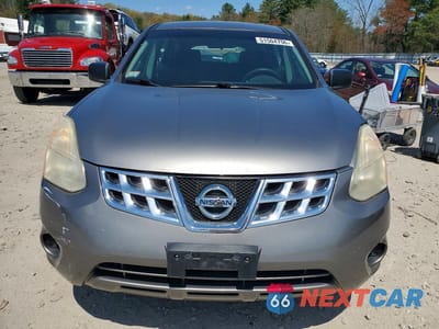 Piąte zdjęcie samochodu w środku: 2013 NISSAN ROGUE S VIN:JN8AS5MV6DW140501 - miniatura