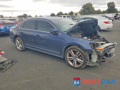 Czwarte zdjęcie samochodu z boku: 2012 VOLKSWAGEN PASSAT SEL VIN:1VWCM7A37CC061333 - miniatura