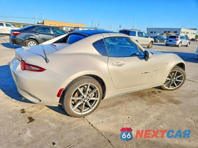 Trzecie zdjęcie samochodu z tyłu: 2022 MAZDA MX-5 MIATA GRAND TOURING VIN:JM1NDAM78N0505878 - miniatura