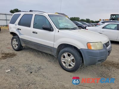 Czwarte zdjęcie samochodu z boku: 2003 FORD ESCAPE XLT VIN:1FMYU93103KA72837 - miniatura