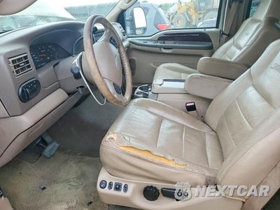 Zdjęcie 13 z 24 samochodu: 2004 FORD EXCURSION LIMITED VIN:1FMSU43P54EA71132 - miniatura